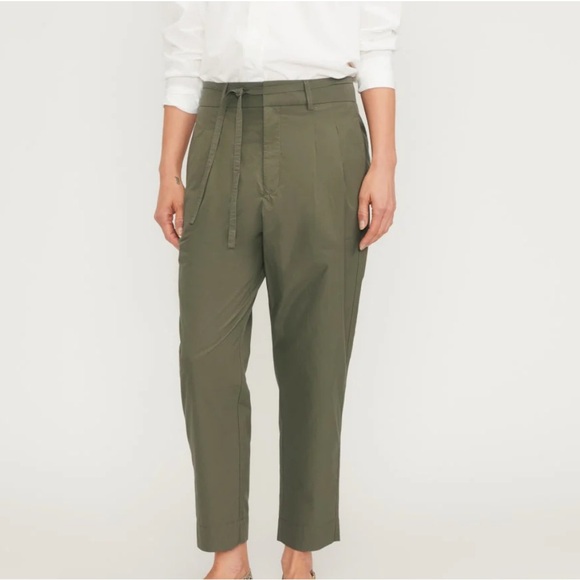 Everlane The Poplin Pleated Taper Pants Women’s Size 6 Olive Khaki Green